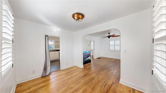 6090 W 10th Avenue, Lakewood, CO 80214