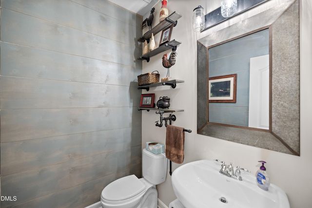 701 Royal Tower Way, Cary, NC 27513