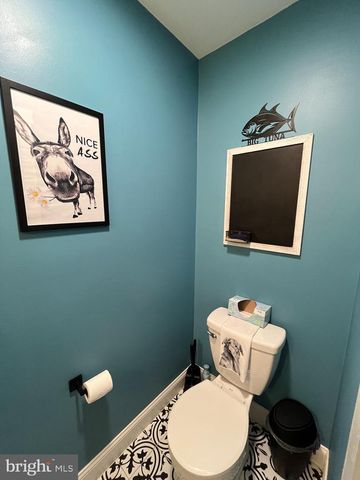 346 ALBANY AVE, Barrington, NJ 08007