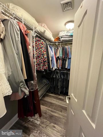 346 ALBANY AVE, Barrington, NJ 08007