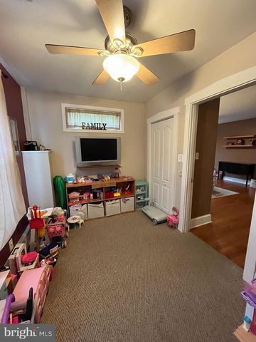 346 ALBANY AVE, Barrington, NJ 08007