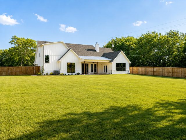 12241 Madison Crossing, Bullard, TX 75757