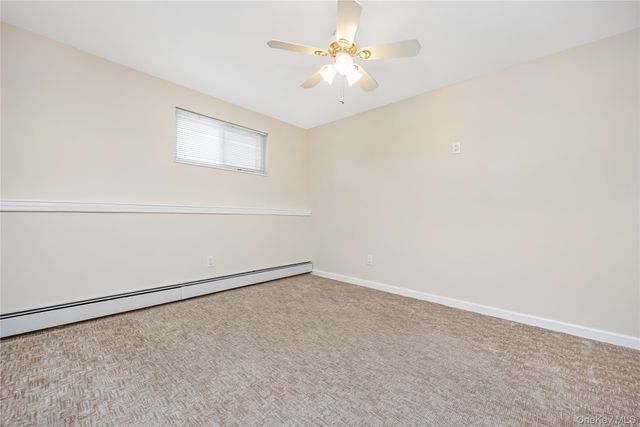 30 Crestwood Boulevard, Farmingdale, NY 11735