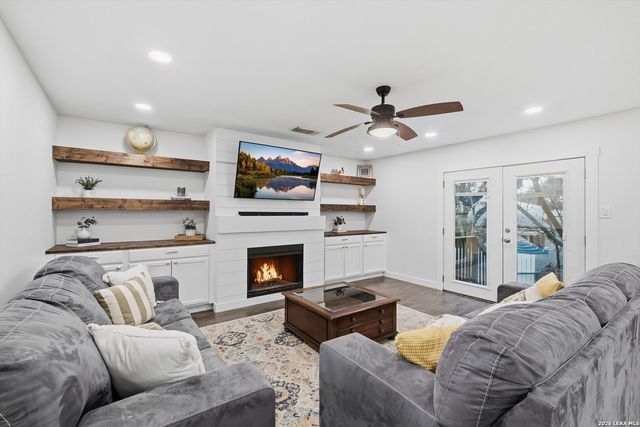 10219 Arbor Bluff, San Antonio, TX 78240