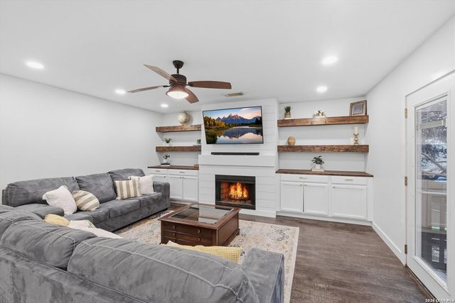 10219 Arbor Bluff, San Antonio, TX 78240