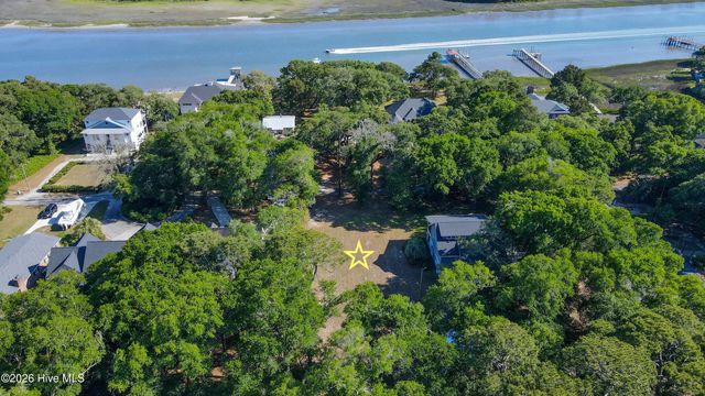 6386 Mazelle Trail SW, Ocean Isle Beach, NC 28469