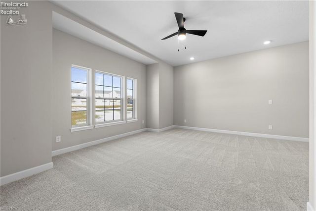 453 Harbor Lane, Lorain, OH 44052