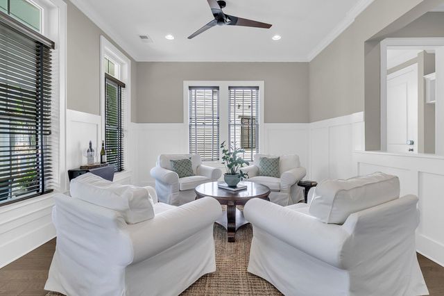 2072 Amenity Park Drive, Mount Pleasant, SC 29466