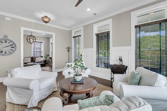 2072 Amenity Park Drive, Mount Pleasant, SC 29466