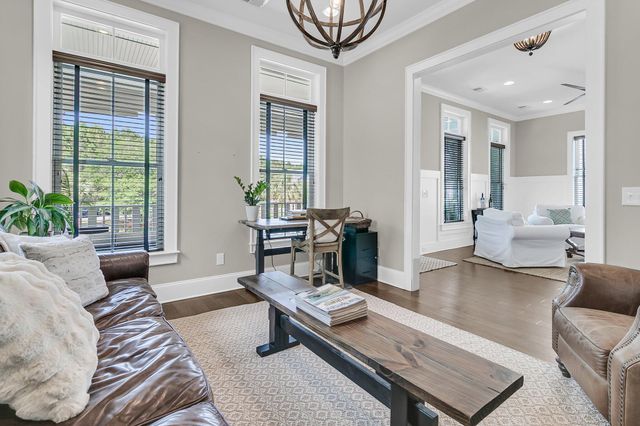 2072 Amenity Park Drive, Mount Pleasant, SC 29466