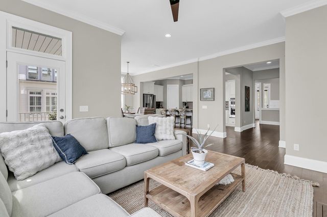 2072 Amenity Park Drive, Mount Pleasant, SC 29466