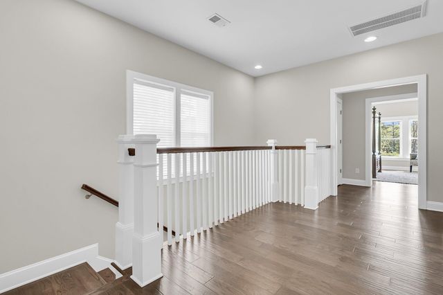 2072 Amenity Park Drive, Mount Pleasant, SC 29466