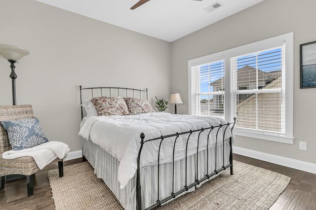 2072 Amenity Park Drive, Mount Pleasant, SC 29466
