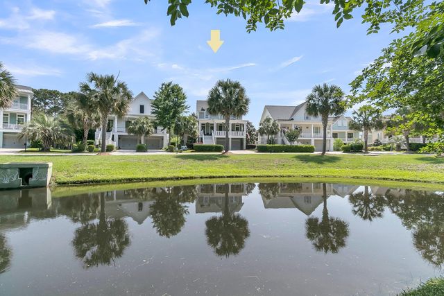 2072 Amenity Park Drive, Mount Pleasant, SC 29466