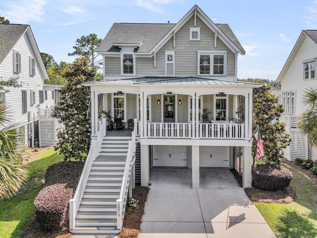 2072 Amenity Park Drive, Mount Pleasant, SC 29466