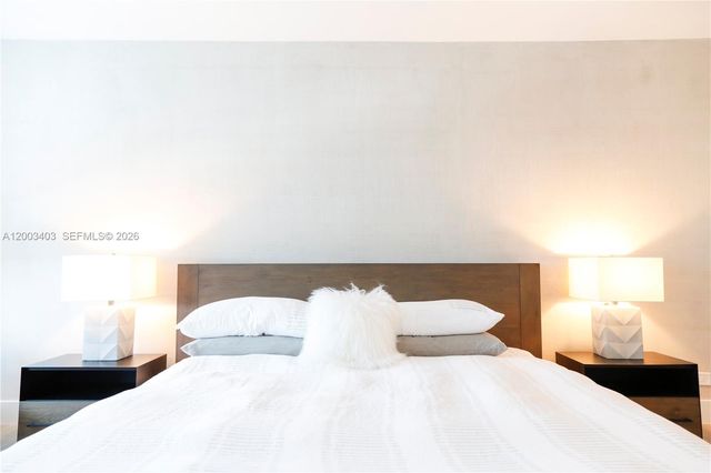 2301 Collins Ave 334, Miami Beach, FL 33139