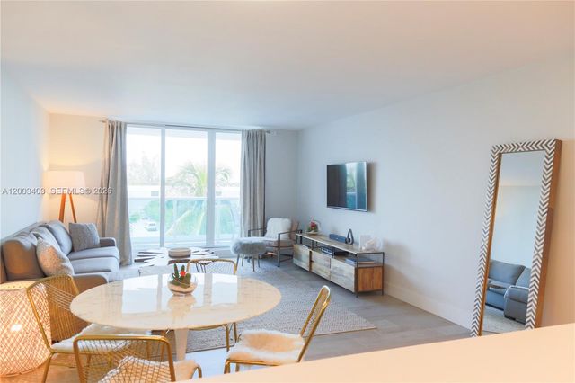 2301 Collins Ave 334, Miami Beach, FL 33139