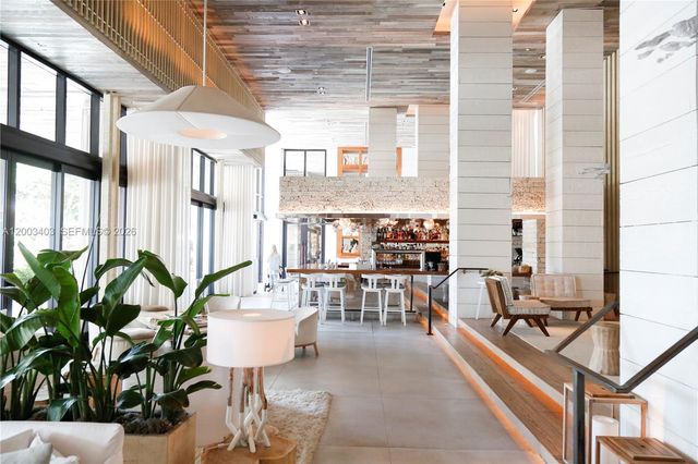 2301 Collins Ave 334, Miami Beach, FL 33139