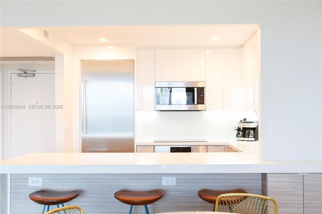 2301 Collins Ave 334, Miami Beach, FL 33139