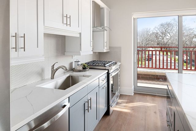 6700 W North Avenue 206, Chicago, IL 60707