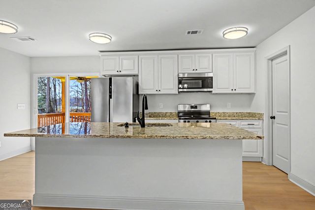 411 Loblolly Ridge Road, Locust Grove, GA 30248