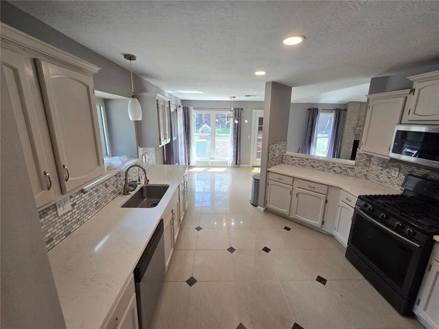 6992 Ivy Pointe Row, Austell, GA 30168
