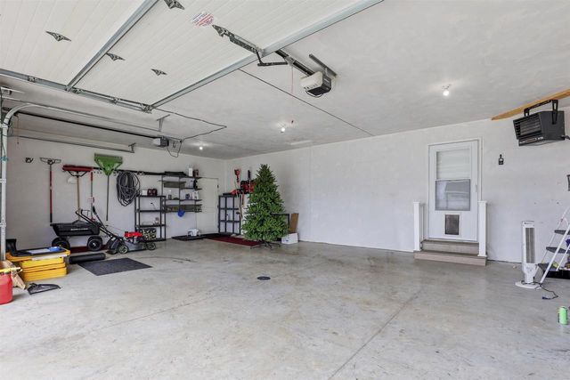 3140 S WEILER ROAD, Kaukauna, WI 54130