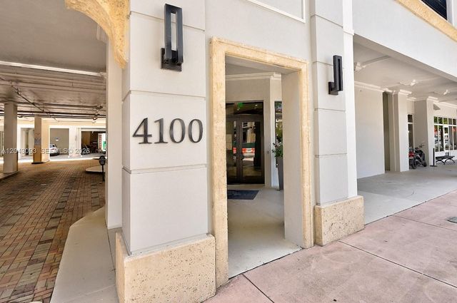 4100 Salzedo St 502, Coral Gables, FL 33146