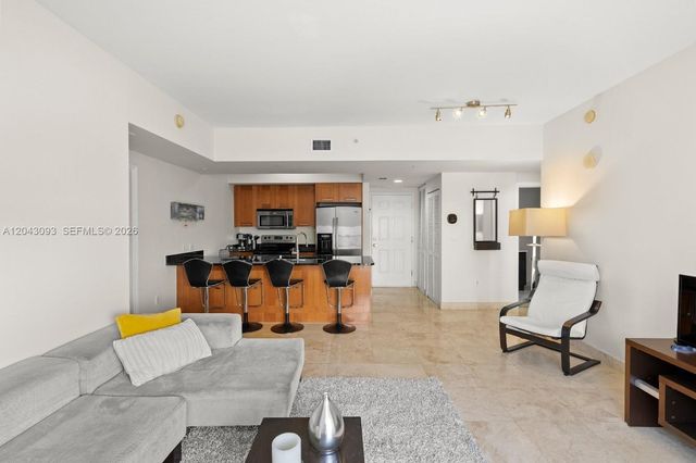 4100 Salzedo St 502, Coral Gables, FL 33146