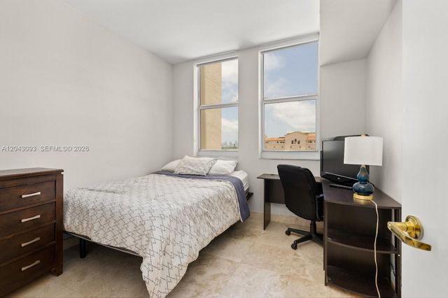 4100 Salzedo St 502, Coral Gables, FL 33146