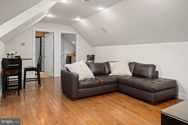415 HUNTER RD, Oley, PA 19547