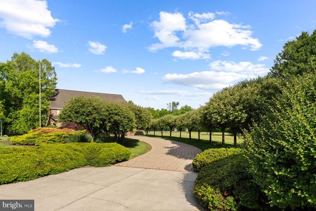 415 HUNTER RD, Oley, PA 19547