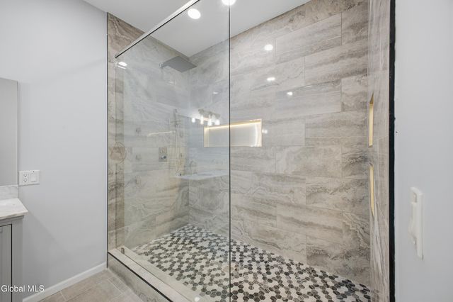 2 Scenic Hill Way, Granville, NY 12832