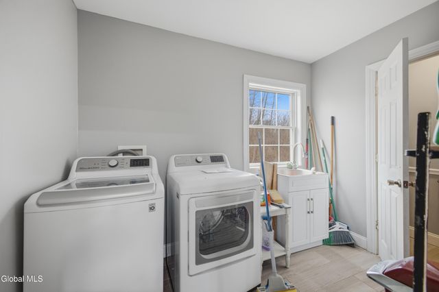 2 Scenic Hill Way, Granville, NY 12832