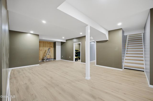 2 Scenic Hill Way, Granville, NY 12832