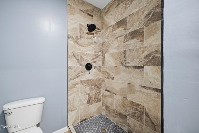 2 Scenic Hill Way, Granville, NY 12832