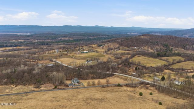 2 Scenic Hill Way, Granville, NY 12832