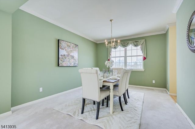 4 Veghte Pl, Franklin Twp., NJ 08823