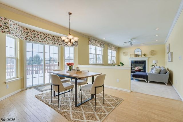 4 Veghte Pl, Franklin Twp., NJ 08823