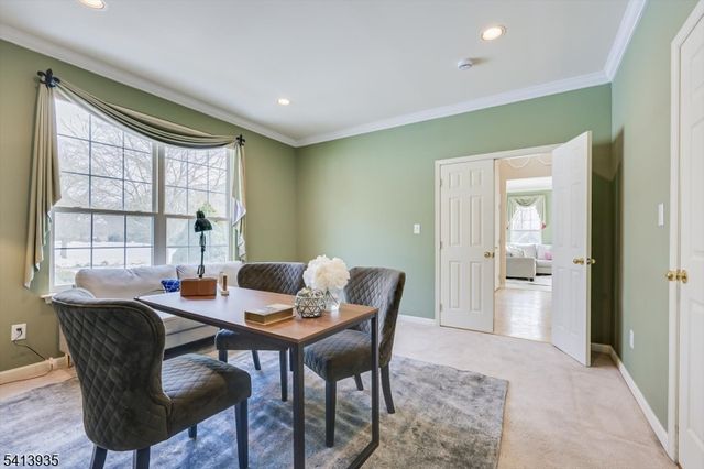 4 Veghte Pl, Franklin Twp., NJ 08823