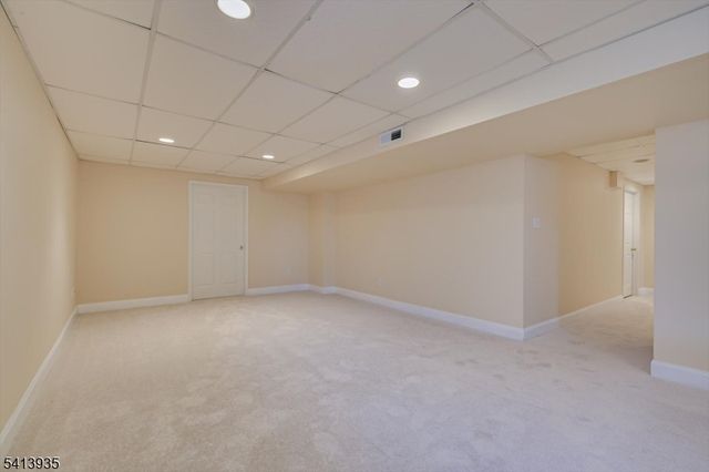 4 Veghte Pl, Franklin Twp., NJ 08823