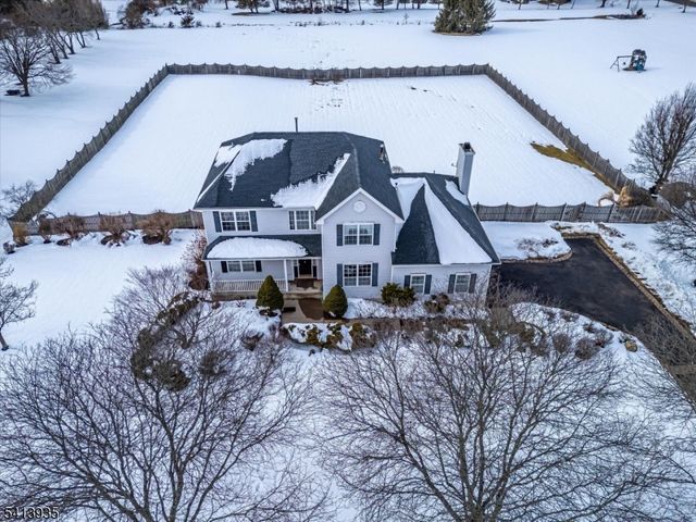 4 Veghte Pl, Franklin Twp., NJ 08823