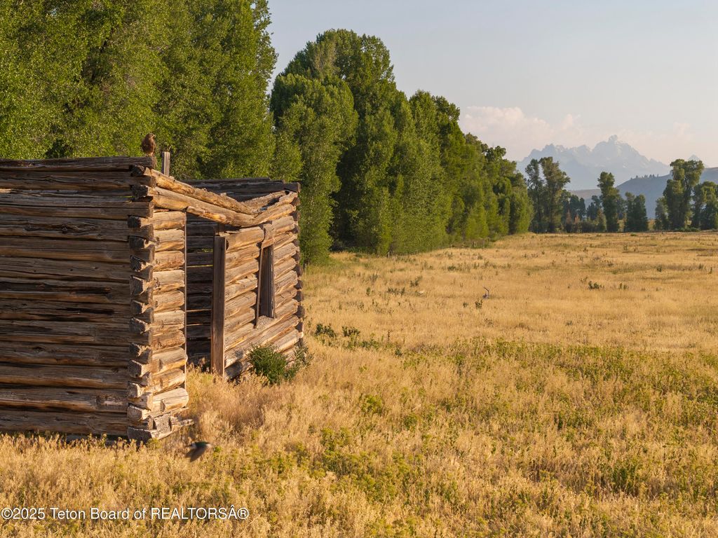 120 ACRES SOUTH PARK LOOP Road, Jackson, WY 83001 photo 10