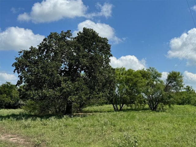 4430 Fm 1457, Round Top, TX 78954