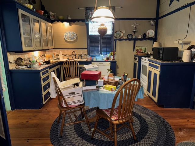 4430 Fm 1457, Round Top, TX 78954