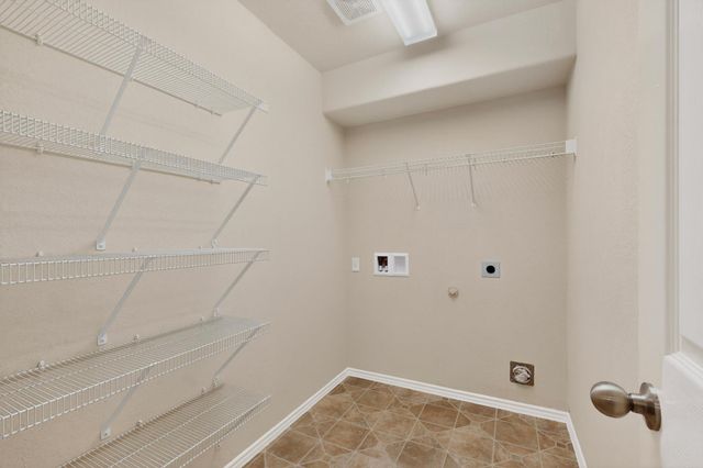 211 Lidell ST, Hutto, TX 78634