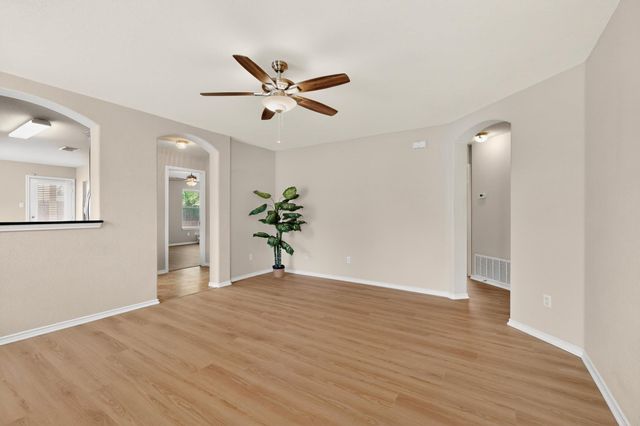 211 Lidell ST, Hutto, TX 78634