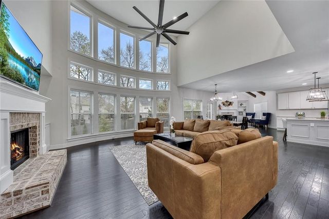 6525 Canyon Cove, Cumming, GA 30028