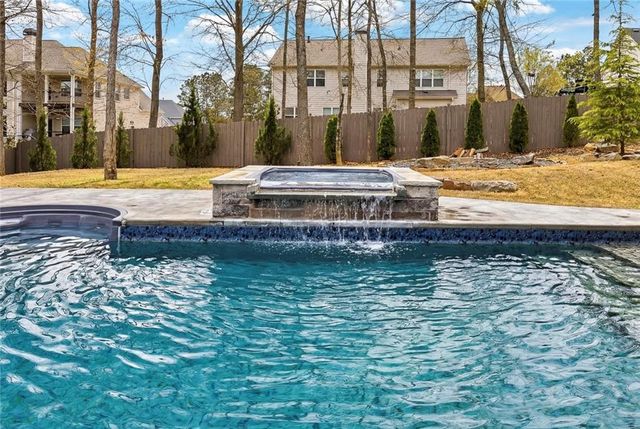 6525 Canyon Cove, Cumming, GA 30028