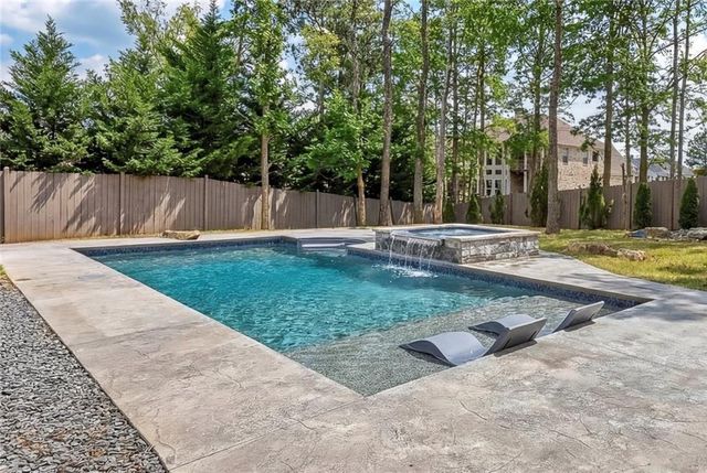 6525 Canyon Cove, Cumming, GA 30028